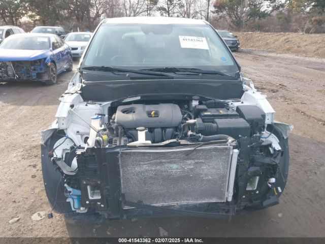 KNDEPCAA8N7257416 KIA Seltos Lx