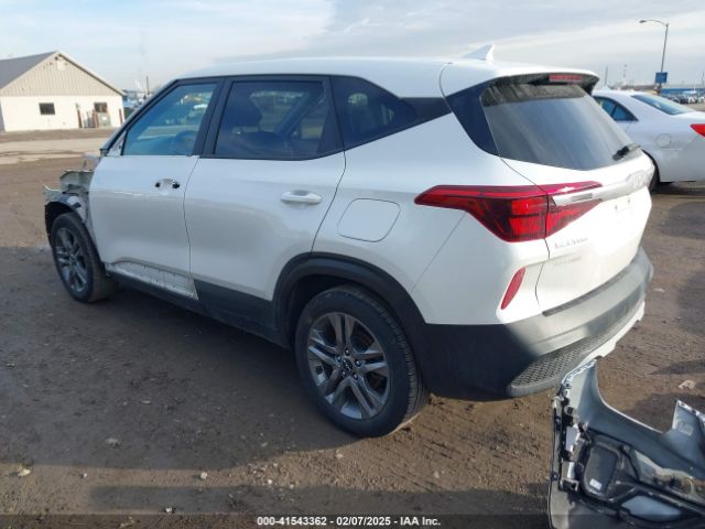 KNDEPCAA8N7257416 KIA Seltos Lx