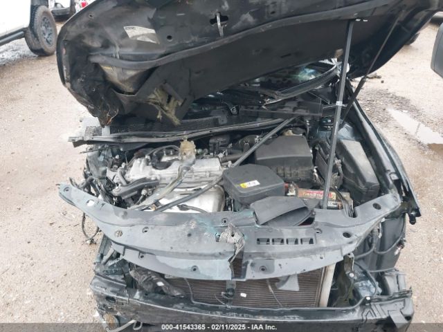 4T1BF1FK4HU318466 Toyota CAMRY SE
