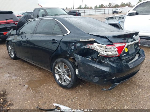 4T1BF1FK4HU318466 Toyota CAMRY SE