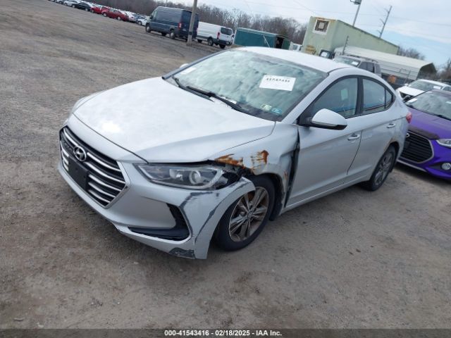 5NPD84LF0JH214329 Hyundai ELANTRA SEL