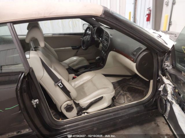 2010 SAAB 9-3 YS3FA7CY8A1619208 Photo 4