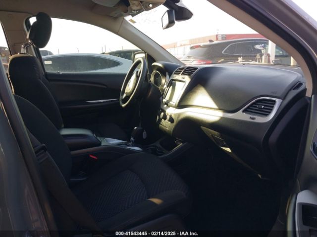 3C4PDCBB7KT866626 Dodge JOURNEY SE