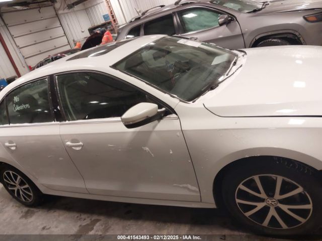 3VWDB7AJ5HM388165 Volkswagen Jetta 1.4t Se