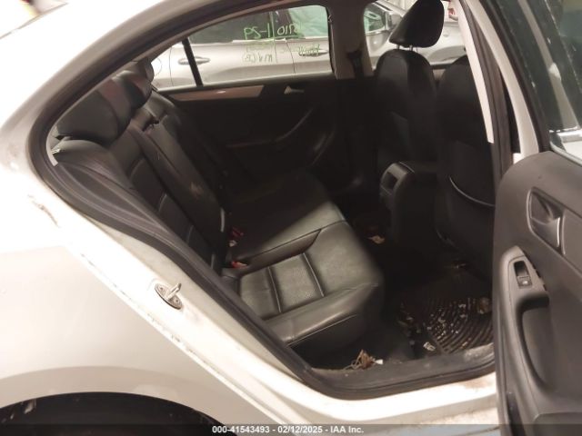 3VWDB7AJ5HM388165 Volkswagen Jetta 1.4t Se