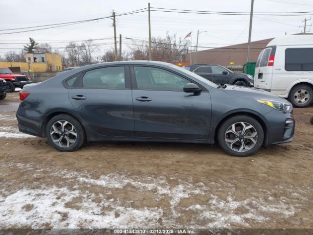 3KPF24AD3KE080451 KIA Forte Lxs