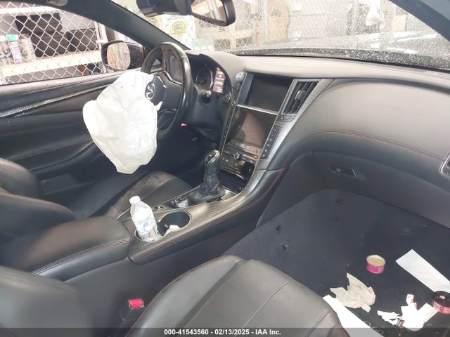 JN1FV7LK1MM530318 Infiniti 3.0l tt