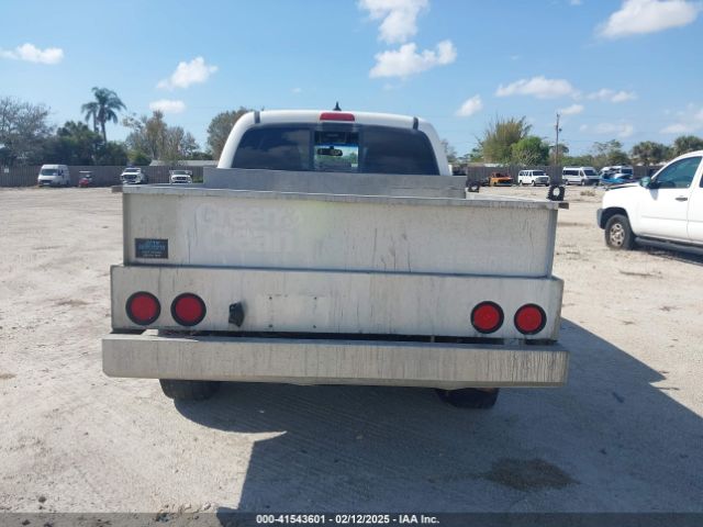 3TMJU4GN2EM169071 Toyota Tacoma Double Cab Prerunner