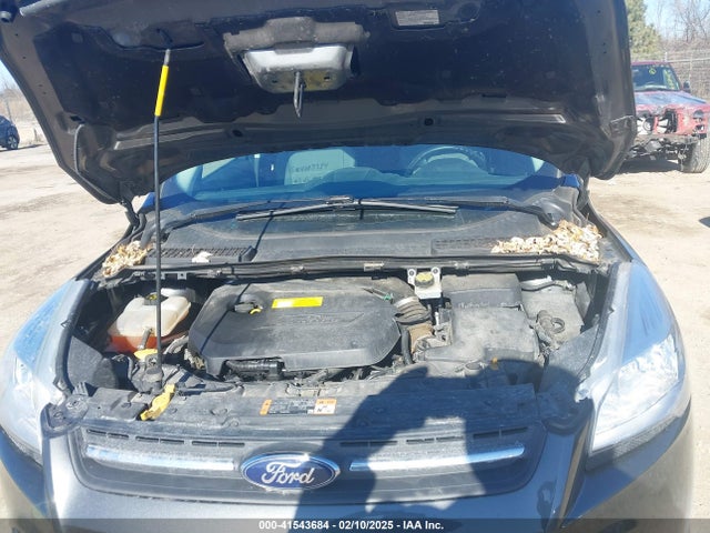 1FMCU9GX9GUC37108 Ford ESCAPE SE