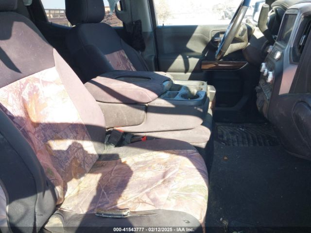 3GTU9CET3MG184461 GMC lm2
