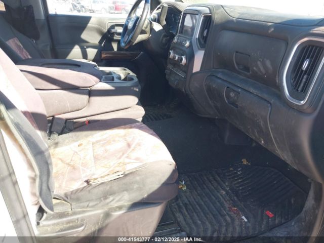 3GTU9CET3MG184461 GMC lm2