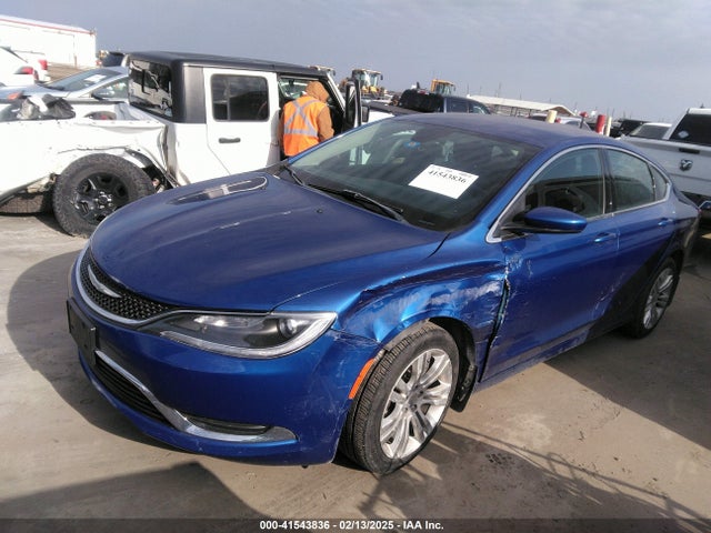Chrysler 200 Limited 2015 1C3CCCAB9FN563232 Image 2