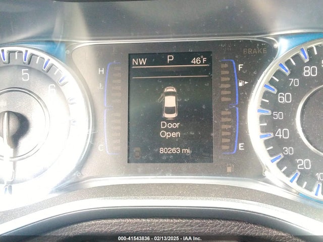 Chrysler 200 Limited 2015 1C3CCCAB9FN563232 Image 7