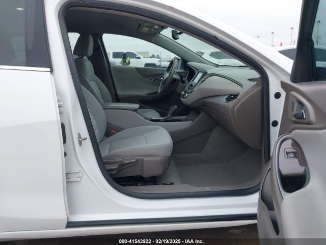 1G1ZB5ST5HF282112 Chevrolet MALIBU LS