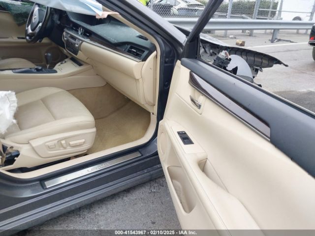 JTHBK1GG5F2201741 Lexus ES 350