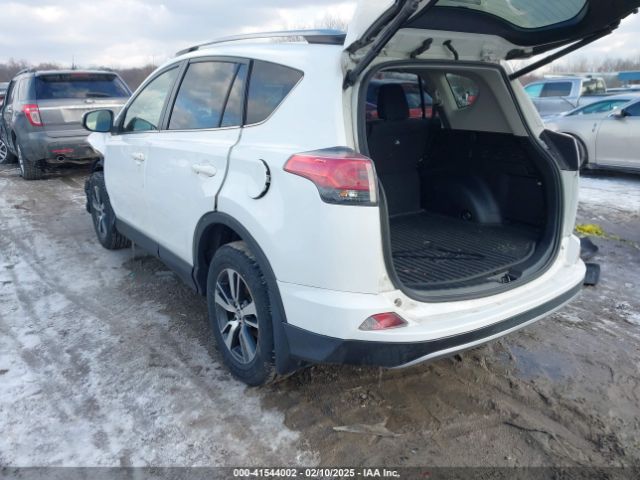 JTMRFREV8JJ746285 Toyota Rav4 Adventure/xle