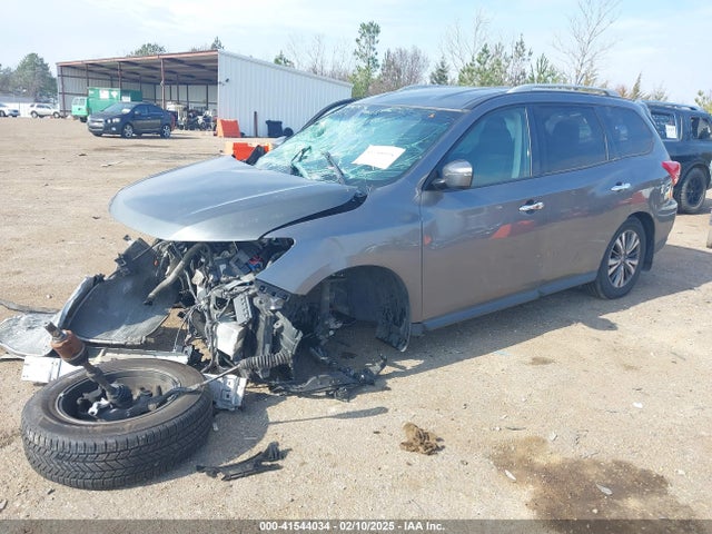 5N1DR2MMXJC656654 Nissan Pathfinder S