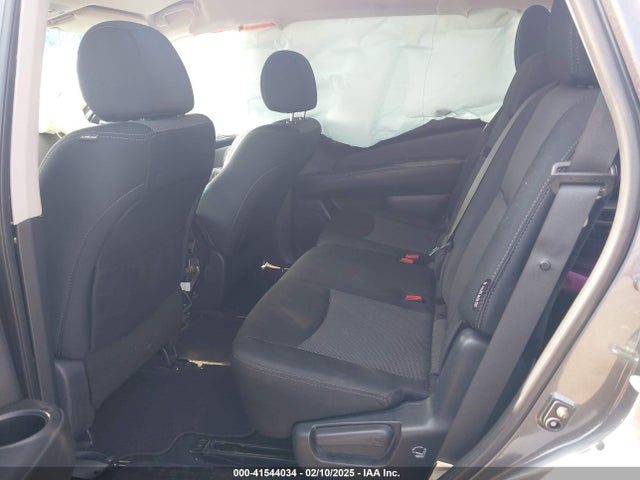 5N1DR2MMXJC656654 Nissan Pathfinder S