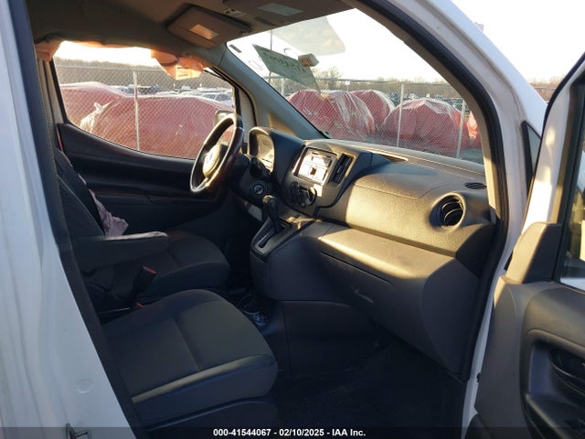 3N6CM0KNXFK728756 Nissan Nv200 S