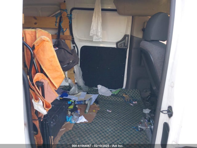 3N6CM0KNXFK728756 Nissan Nv200 S