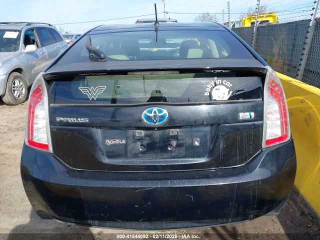 JTDKN3DU9E1784107 Toyota Prius Two