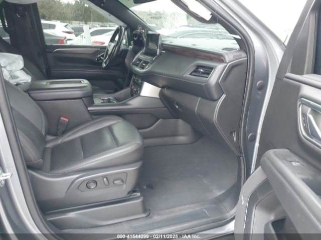 1GNSCCKD2NR147903 Chevrolet Suburban 2wd Lt