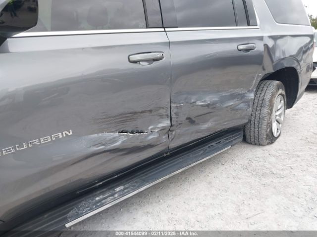 1GNSCCKD2NR147903 Chevrolet Suburban 2wd Lt