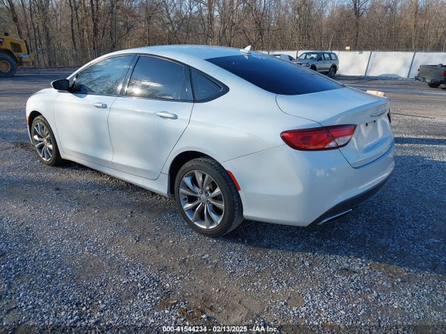 Chrysler 200 S 2015 1C3CCCBG5FN699500 Image 3