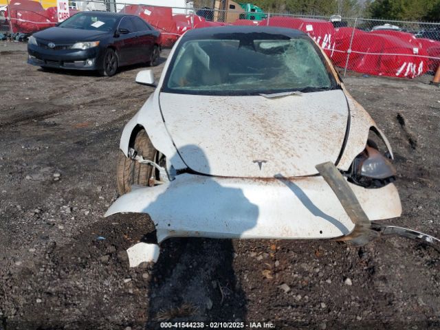 5YJ3E1EBXMF060874 Tesla Model 3 Long Range Dual Motor All-wheel Drive