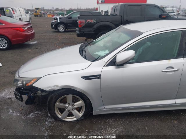 5XXGM4A76EG299232 KIA Optima Lx