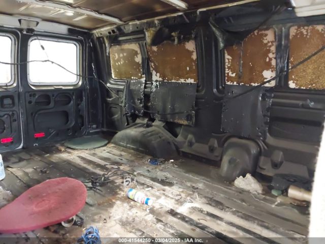 1FTSE3EL0EDA44921 Ford E-350 Super Duty Commercial