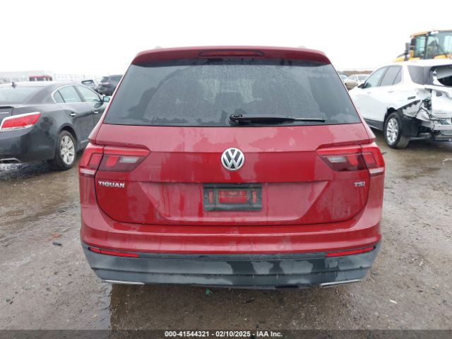 3VV1B7AX8JM124827 Volkswagen Tiguan 2.0t S