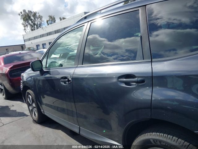 JF2SJAGC5HH527560 Subaru Forester 2.5i Premium