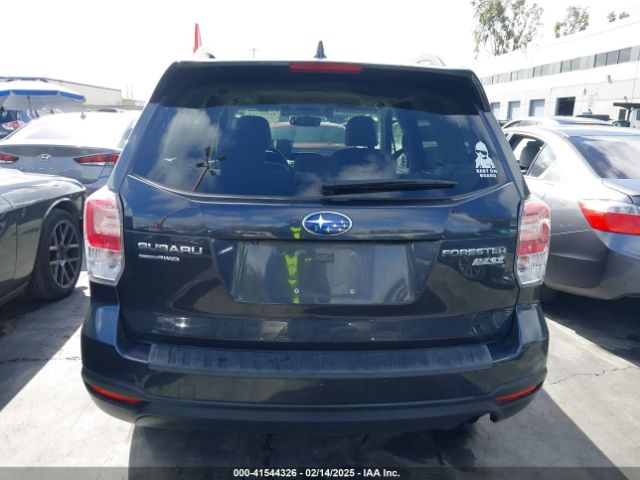 JF2SJAGC5HH527560 Subaru Forester 2.5i Premium