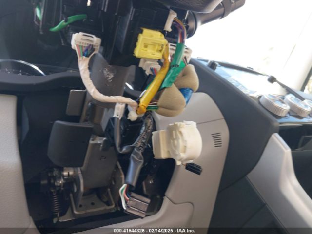 JF2SJAGC5HH527560 Subaru Forester 2.5i Premium
