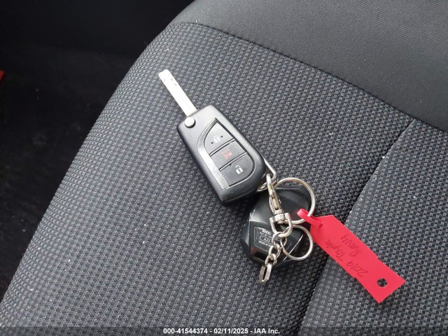Toyota RAV4 LE 2019 2T3G1RFV6KC031823 Image 11