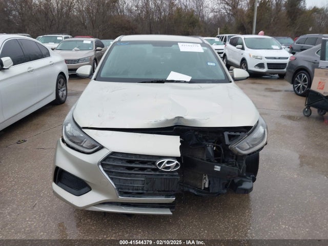 Hyundai ACCENT SE 2018 3KPC24A38JE015734 Image 12