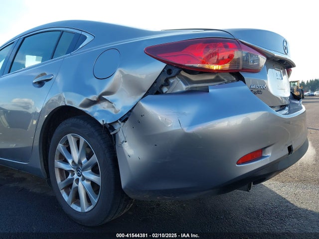 JM1GJ1U57F1224263 Mazda 2015