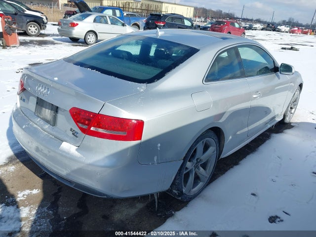 2010 AUDI A5 WAU4FAFR6AA060630 Photo 3