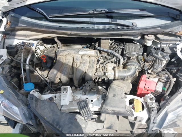 3HGGK5H49JM732866 Honda FIT LX