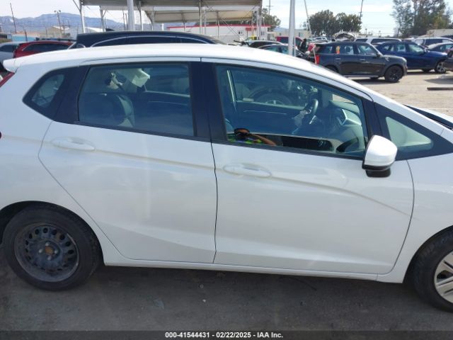 3HGGK5H49JM732866 Honda FIT LX