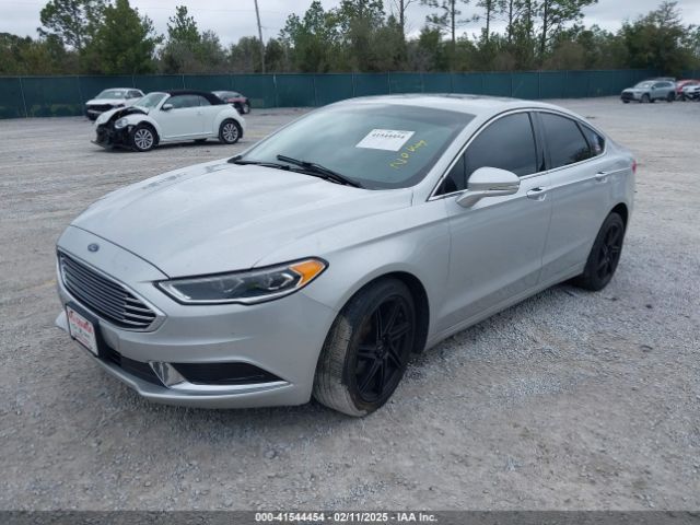 3FA6P0H94JR107827 Ford FUSION SE