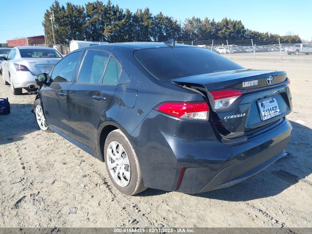 JTDEPMAE0NJ213678 Toyota COROLLA LE