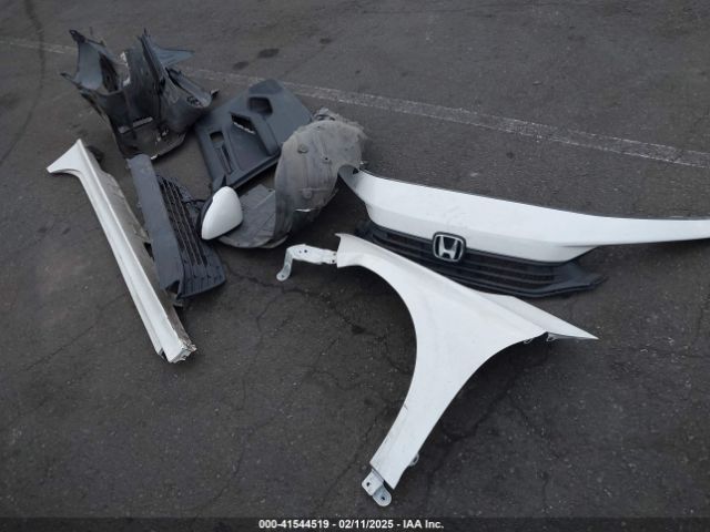 2HGFE1F98NH325197 Honda Civic Touring