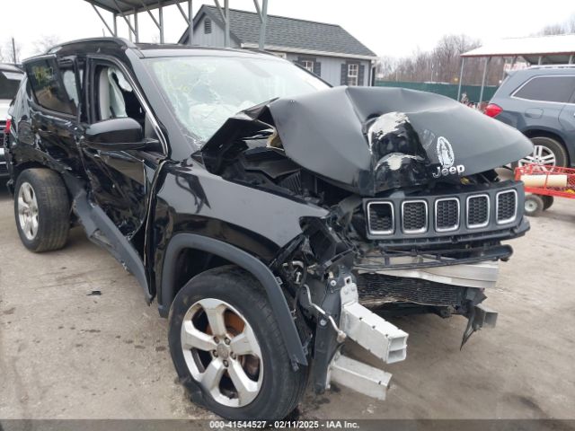 3C4NJDBB0JT350175 Jeep Compass Latitude 4x4