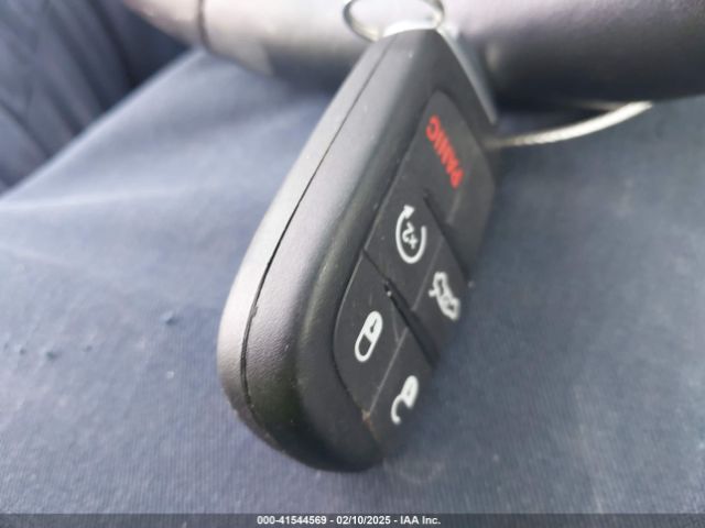 2014 CHRYSLER 300 2C3CCAGGXEH365838 Photo 10
