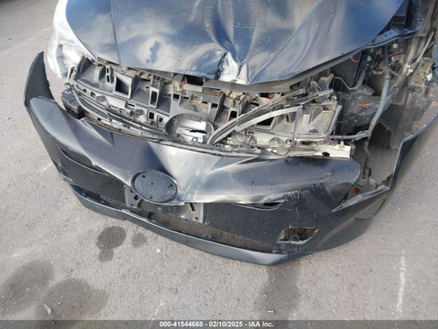 JTDKBRFU1G3007467 Toyota Prius Two