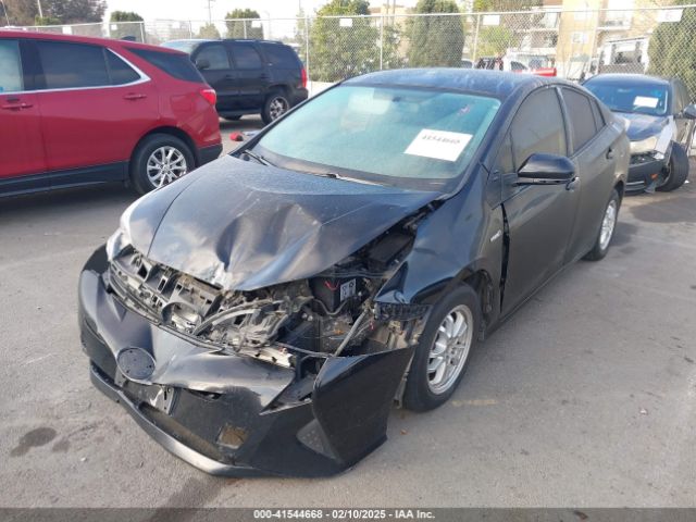 JTDKBRFU1G3007467 Toyota Prius Two
