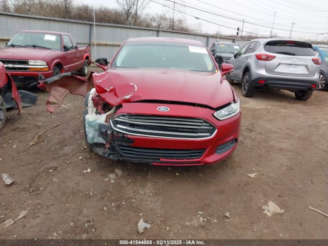 3FA6P0H76GR375091 Ford FUSION SE
