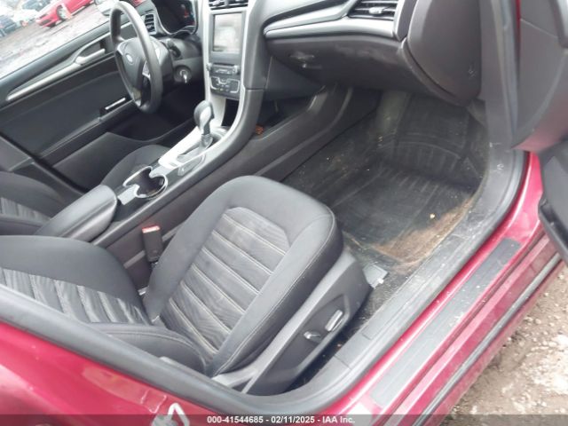 3FA6P0H76GR375091 Ford FUSION SE